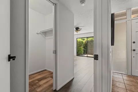 Entry Way - 4707 Eli Ct, Carmichael, CA 95608 photo 3 of 4
