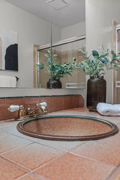 Bath - 4707 Eli Ct, Carmichael, CA 95608 photo 5 of 5