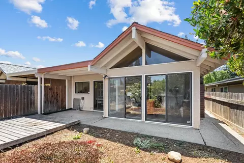 Exterior - 4707 Eli Ct, Carmichael, CA 95608 photo 4 of 6