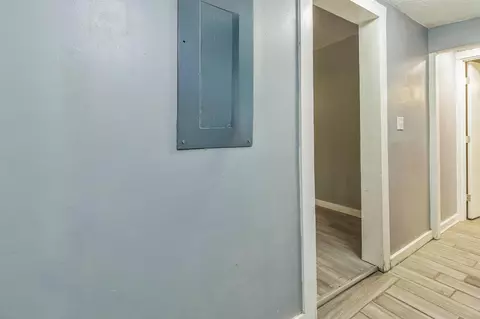 Entry Way - 28127 Mono, Madera, CA 93638 photo 4 of 4