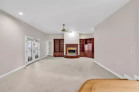 2220 Garfield Ave, Carmichael, CA 95608 photo 9