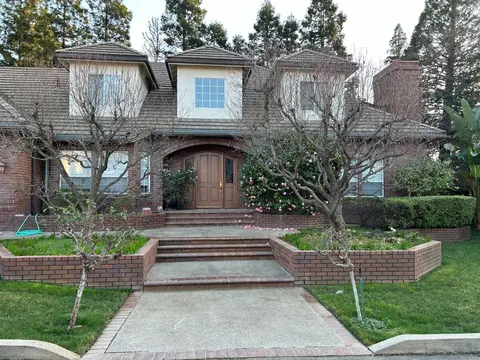 2220 Garfield Ave, Carmichael, CA 95608 photo 2