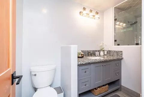 Bath - 1638 Swansboro Rd, Placerville, CA 95667 photo 2 of 4