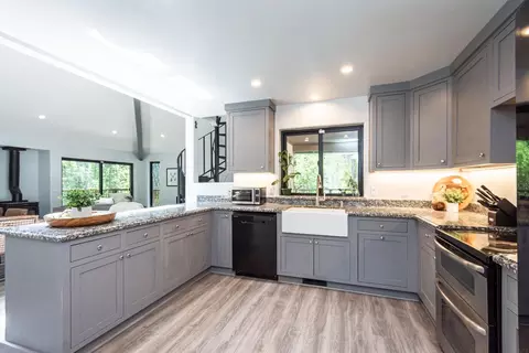 Kitchen - 1638 Swansboro Rd, Placerville, CA 95667 photo 3 of 5