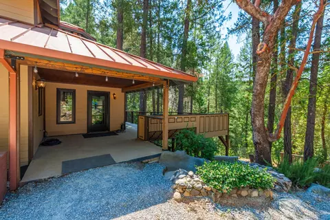 Exterior - 1638 Swansboro Rd, Placerville, CA 95667 photo 4 of 18