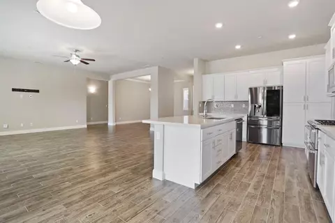 1018 Ripken Ave, Galt, CA 95632 photo 12