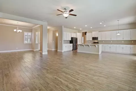 1018 Ripken Ave, Galt, CA 95632 photo 9