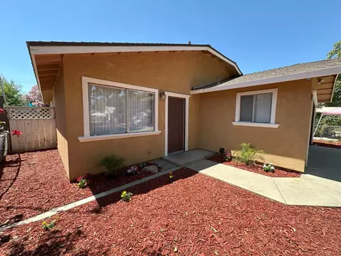 209 Pine St, Modesto, CA 95351 photo 4