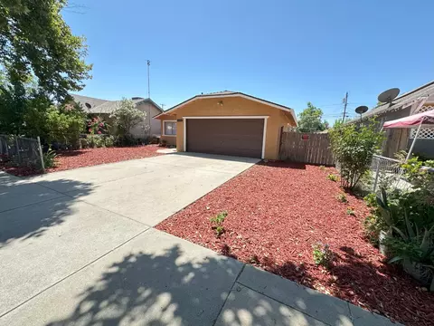209 Pine St, Modesto, CA 95351 photo 3