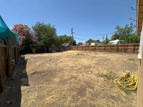 209 Pine St, Modesto, CA 95351 photo 27
