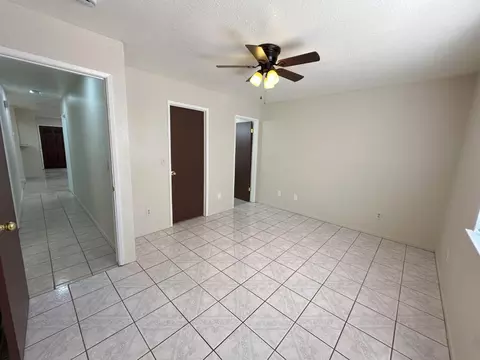 209 Pine St, Modesto, CA 95351 photo 19