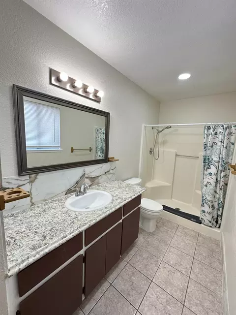 209 Pine St, Modesto, CA 95351 photo 22