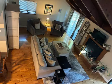 Living - 196 Snowberry Ct #8, Murphys, CA 95247 photo 2 of 3