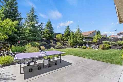 Exterior - 981 Dusty Stone Loop, Rocklin, CA 95765 photo 2 of 13