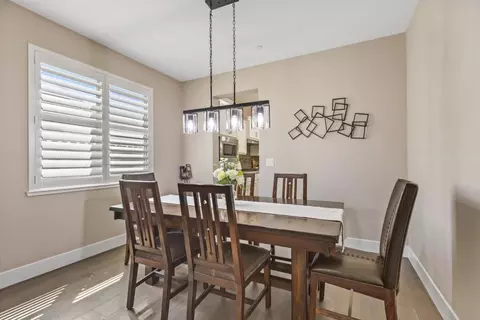 Dining - 981 Dusty Stone Loop, Rocklin, CA 95765 photo 2 of 2