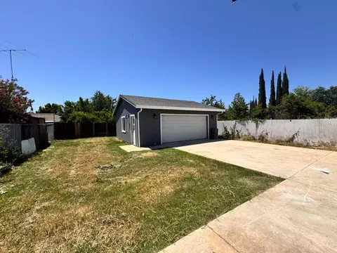 Exterior - 2374 Birch St, Live Oak, CA 95953 photo 7 of 8