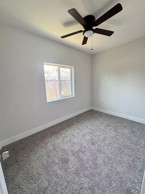 Bedroom - 2374 Birch St, Live Oak, CA 95953 photo 2 of 3