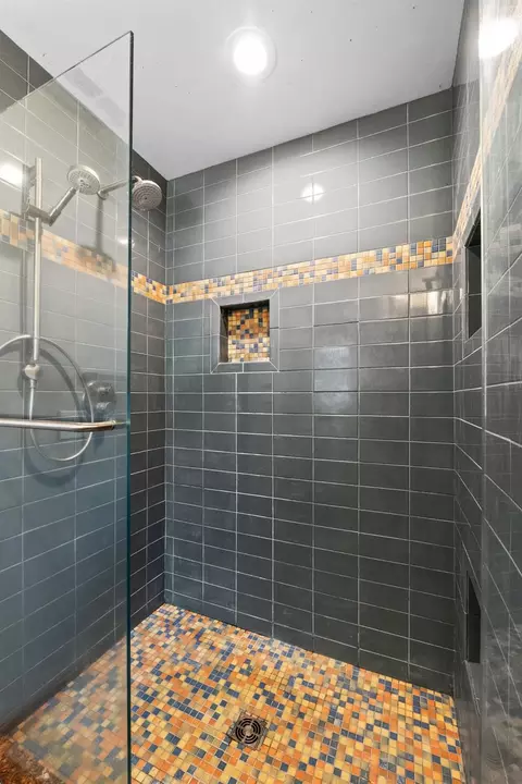 Bath - 3028 Boulder Pl, Davis, CA 95618 photo 3 of 3