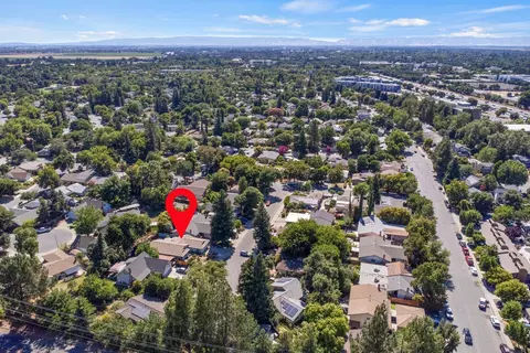 View/Area - 3028 Boulder Pl, Davis, CA 95618 photo 2 of 3