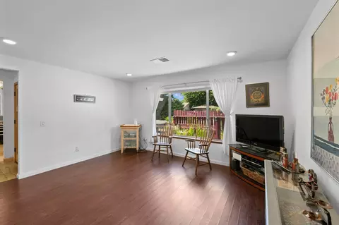 Living - 3028 Boulder Pl, Davis, CA 95618 photo 2 of 3