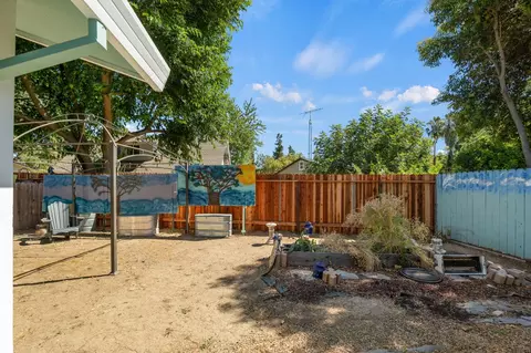 Exterior - 3028 Boulder Pl, Davis, CA 95618 photo 8 of 13
