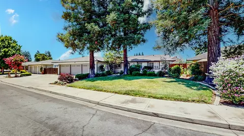 1781 Smith Dr, Turlock, CA 95382 photo 3
