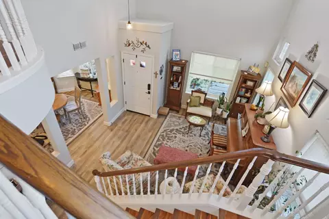 Entry Way - 494 Summerton Ln, Turlock, CA 95382 photo 8 of 8