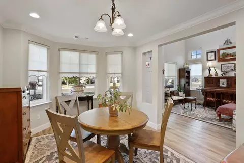 Dining - 494 Summerton Ln, Turlock, CA 95382 photo 2 of 2