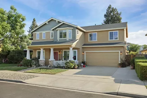 Exterior - 494 Summerton Ln, Turlock, CA 95382 photo 2 of 17