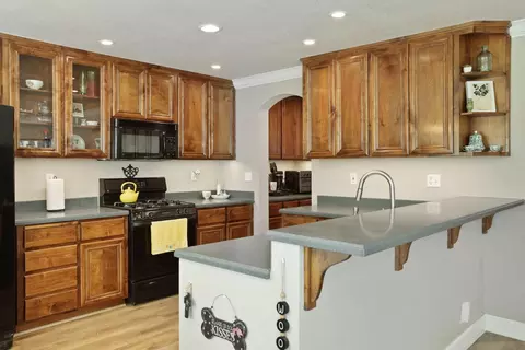 Kitchen - 494 Summerton Ln, Turlock, CA 95382 photo 2 of 8