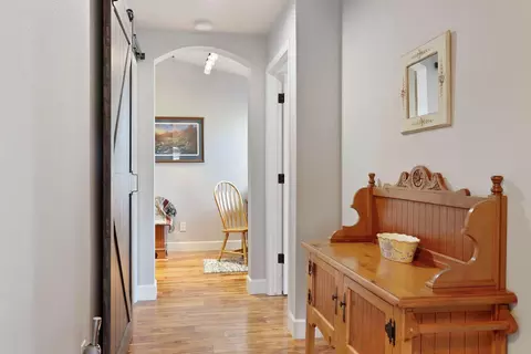 Entry Way - 494 Summerton Ln, Turlock, CA 95382 photo 5 of 8