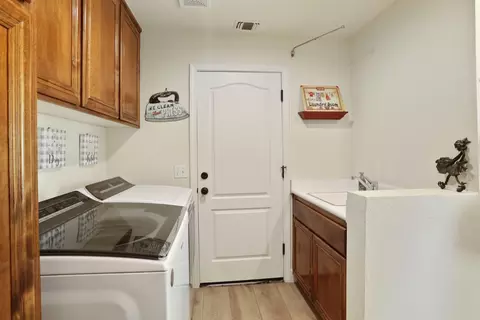 Other - 494 Summerton Ln, Turlock, CA 95382 photo 3 of 10