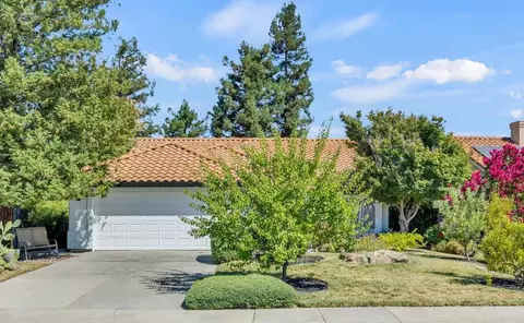5112 Charter Ct, Rocklin, CA 95765