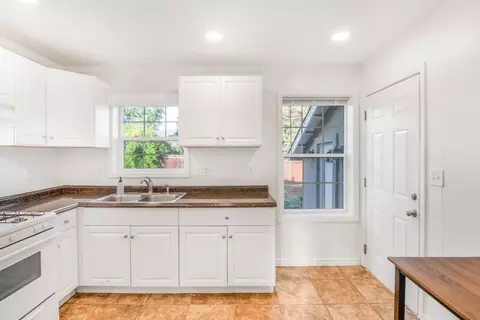 136 Village Rd, Modesto, CA 95354 photo 11