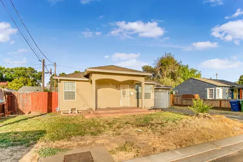 136 Village Rd, Modesto, CA 95354 photo 3