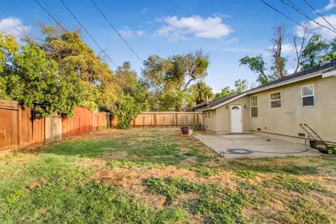 136 Village Rd, Modesto, CA 95354 photo 24