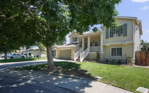 572 Moray Way, Patterson, CA 95363 photo 1