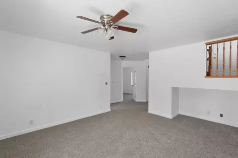 Living - 572 Moray Way, Patterson, CA 95363 photo 5 of 5