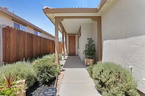 719 Thistle Dr, Ione, CA 95640 photo 4