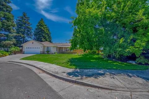 1079 Rosehill Dr, Chowchilla, CA 93610 photo 4
