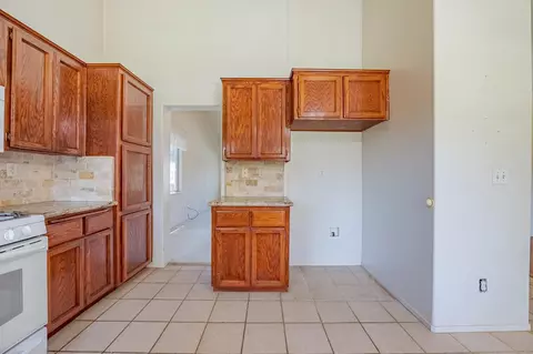 1079 Rosehill Dr, Chowchilla, CA 93610 photo 25