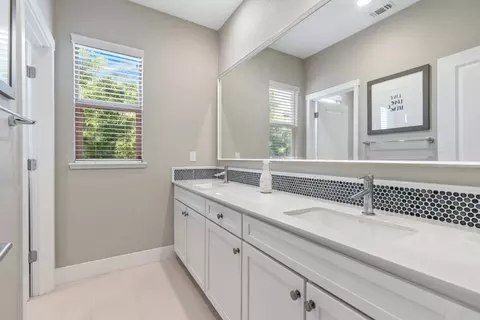 1622 Locksley Dr, Lathrop, CA 95330 photo 30