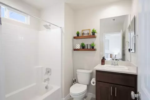 1222 Impression St, Turlock, CA 95380 photo 17