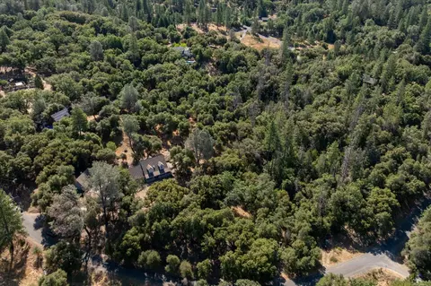 View/Area - 7181 Nutmeg Ln, Placerville, CA 95667 photo 2 of 3
