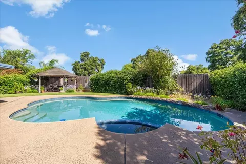 5731 Haskell Ave, Carmichael, CA 95608 photo 1