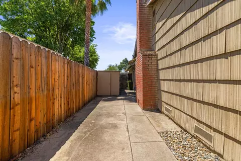 3832 Ballard Dr, Carmichael, CA 95608 photo 46