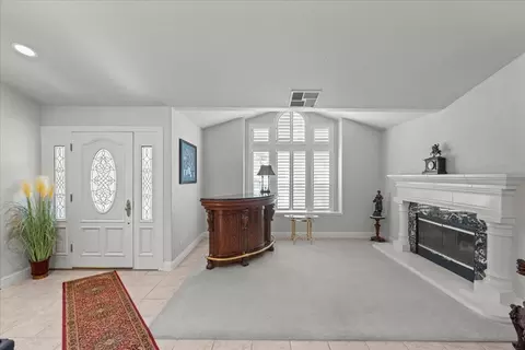 408 Montrose Ct, Modesto, CA 95355 photo 5