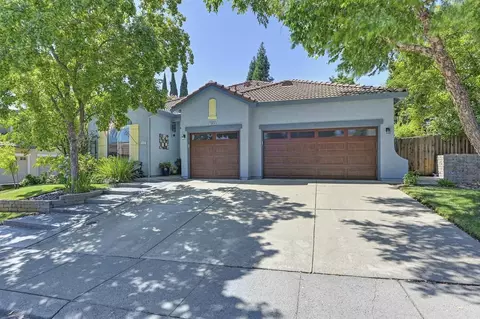 1069 Brock Cir, Folsom, CA 95630 photo 2