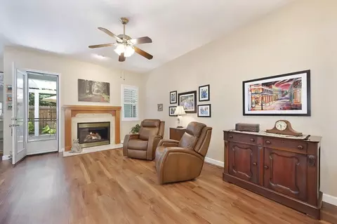 1069 Brock Cir, Folsom, CA 95630 photo 21