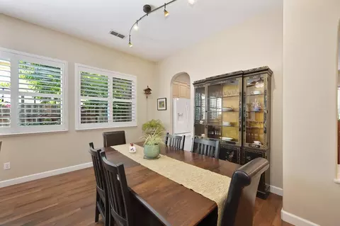 1069 Brock Cir, Folsom, CA 95630 photo 24